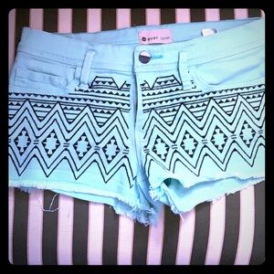 Detailed Denim shorts